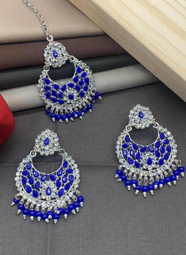 Blue Meenkari Earrings With Maang Tikka